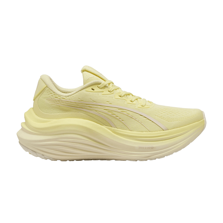 Puma MagMax Nitro Gold Moon (Women's)