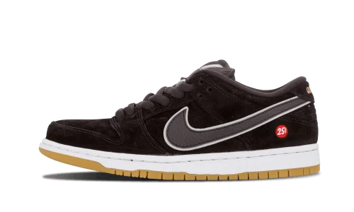 Nike SB Dunk Low Quartersnacks