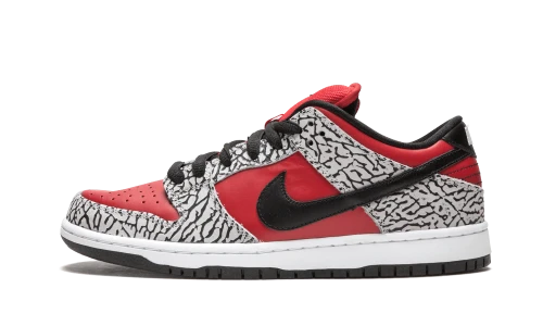 Nike SB Dunk Low Supreme Red Cement (2012)