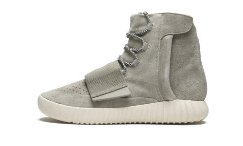 adidas Yeezy Boost 750 OG Light Brown