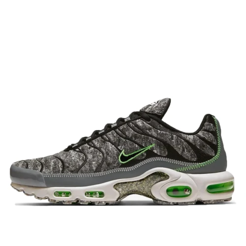 Nike Air Max Plus Essential Crater Green