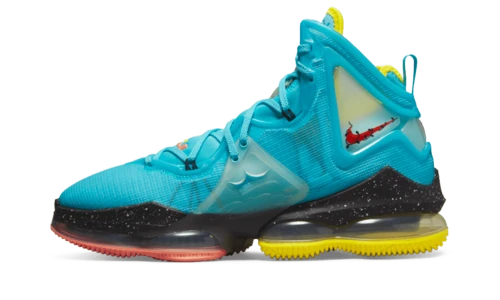 Nike LeBron 19 Christmas