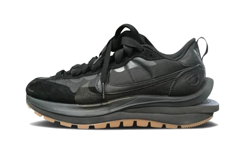 Nike Vaporwaffle sacai Black Gum