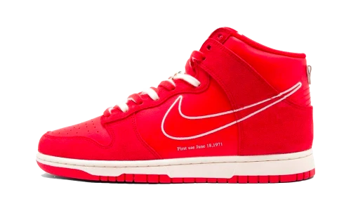 Nike Dunk High First Use Red