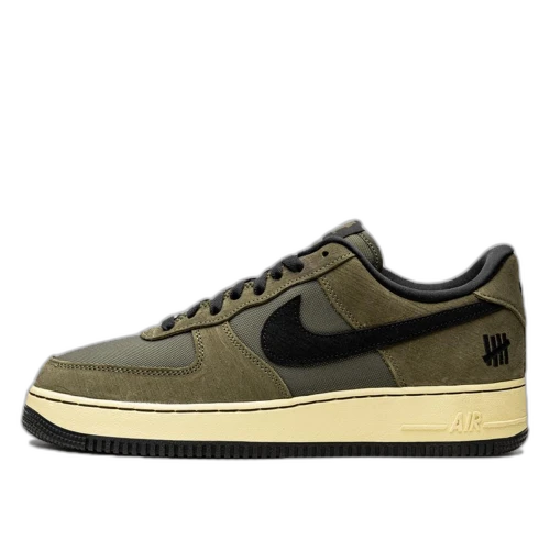 Nike Air Force 1 Low SP Undefeated Ballistic Dunk vs. AF1
