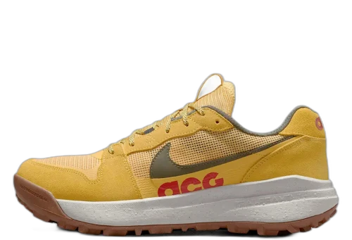 Nike ACG Lowcate Solar Flare