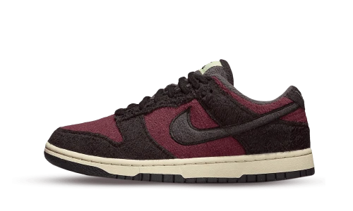 Nike Dunk Low SE Fleece Pack Burgundy Crush (Women's)