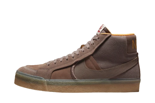 Nike SB Zoom Blazer Mid PRM Plus Plum Eclipse Gum