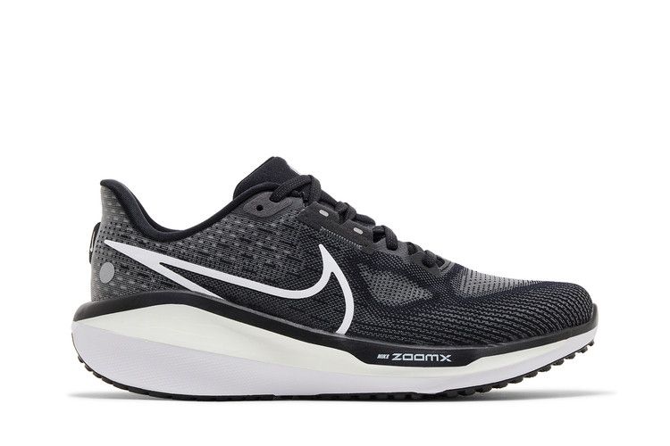Nike Vomero 17 Black White