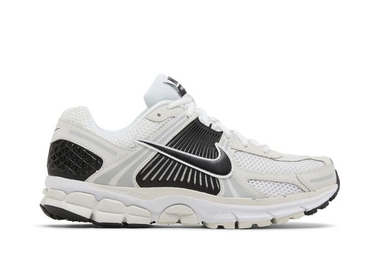 Nike Zoom Vomero 5 White Black