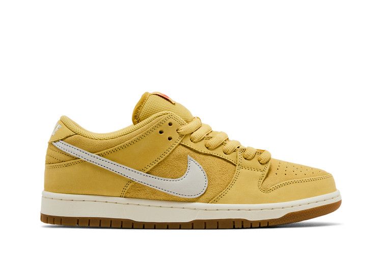 Nike SB Dunk Low Saturn Gold