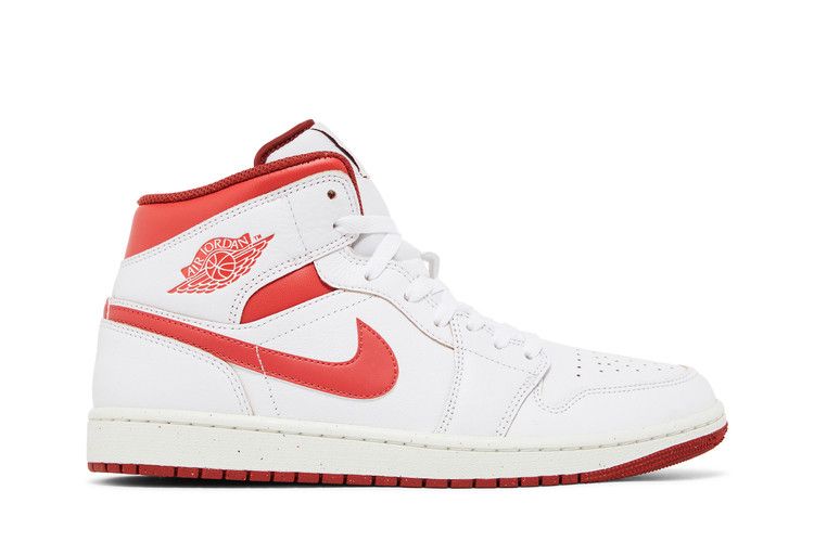 Jordan 1 Mid SE Dune Red