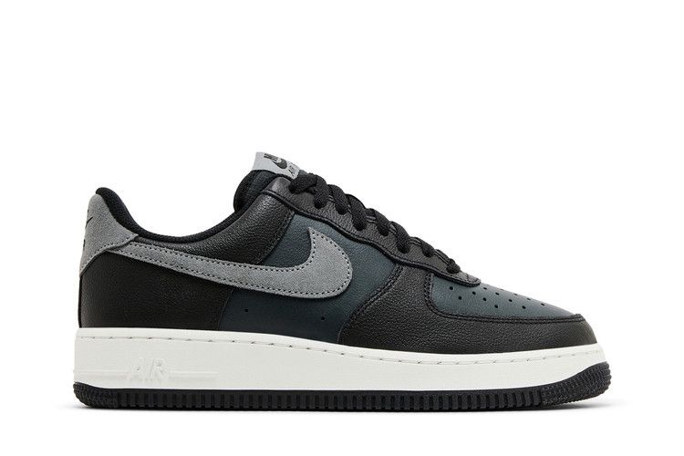 Nike Air Force 1 '07 Smoke Grey