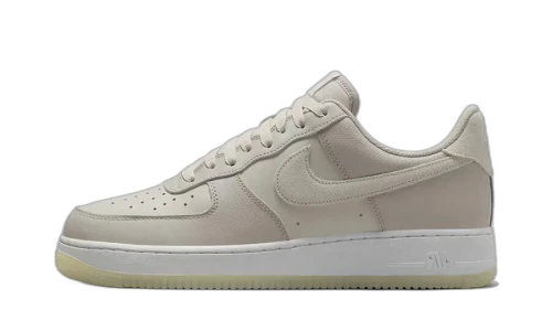Nike Air Force 1 Low '07 LV8 Light Bone