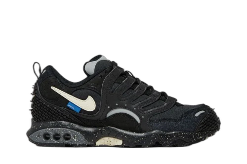 Nike Air Terra Humara Undefeated Black