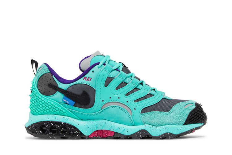 Nike Air Terra Humara Undefeated Light Menta