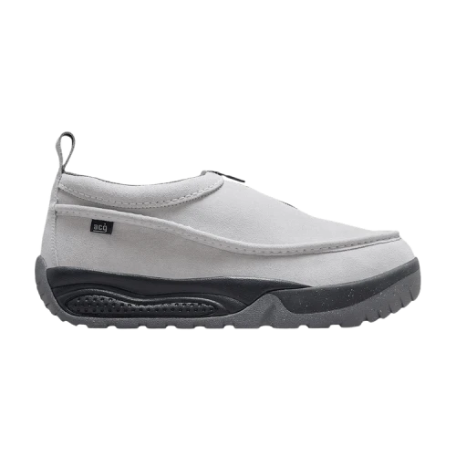 Nike ACG Izy Photon Dust