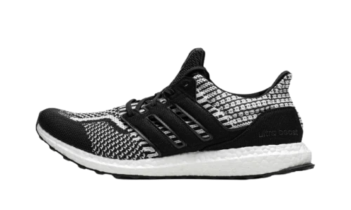 adidas Ultra Boost 5.0 DNA Oreo