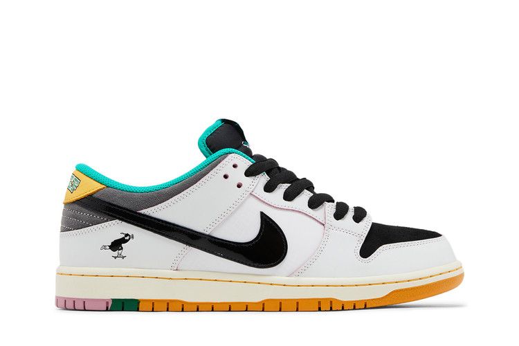 Nike SB Dunk Low CSEF