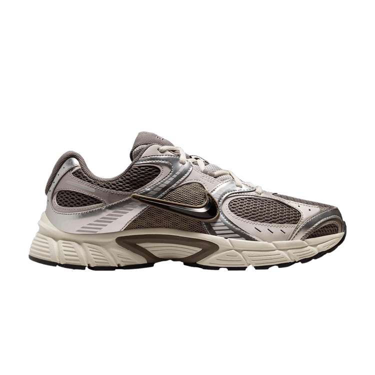 Nike V5 RNR Cave Stone Black