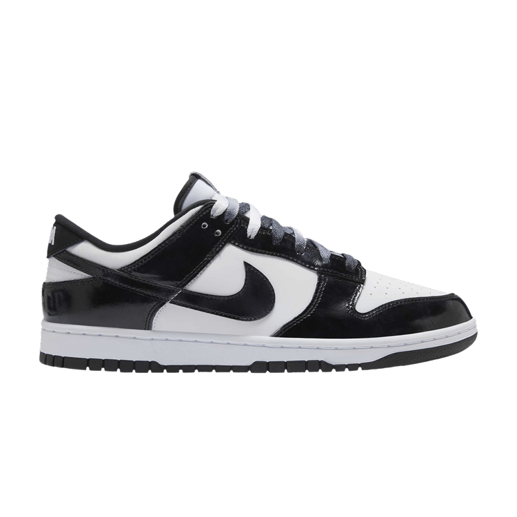 Nike Dunk Low SE Panda