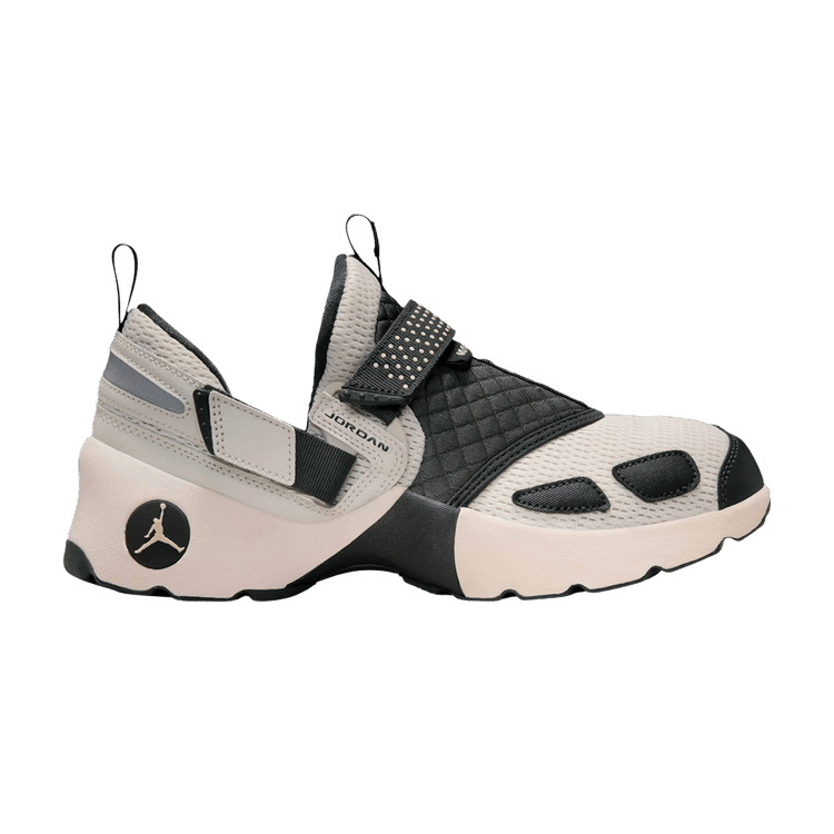 Jordan Trunner LX Light Orewood Brown (Women's)