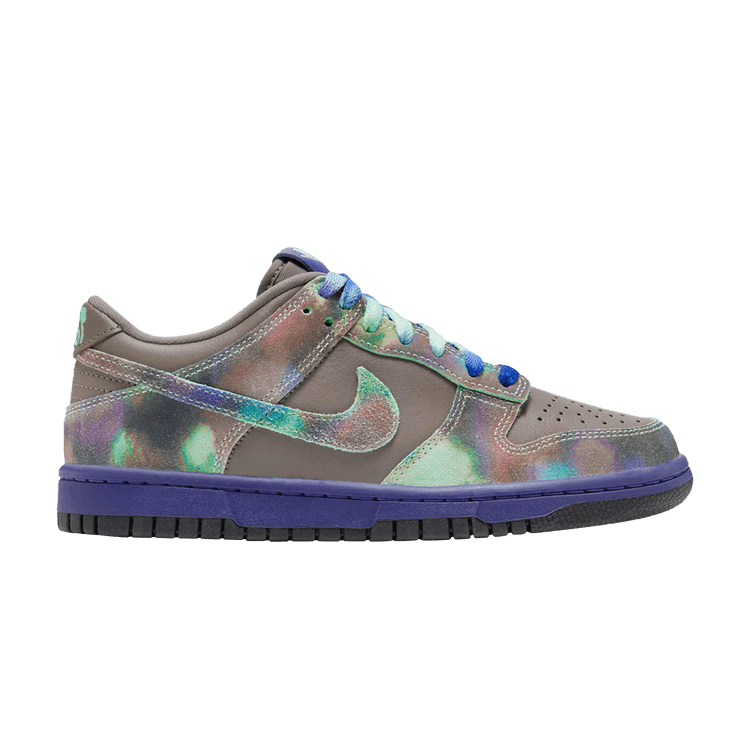 Nike Dunk Low SE Panda-Monium Cave Stone (GS)