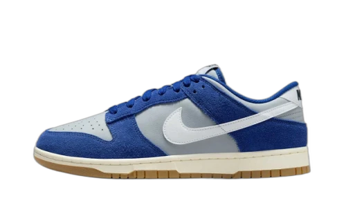 Nike Dunk Low Retro SE Deep Royal Blue Gum