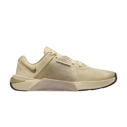Nike Metcon 10 SE Light Khaki Cream Ii Metallic Gold Grain (Women's)