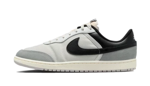 Jordan Skyline Low White Black Light Smoke Grey