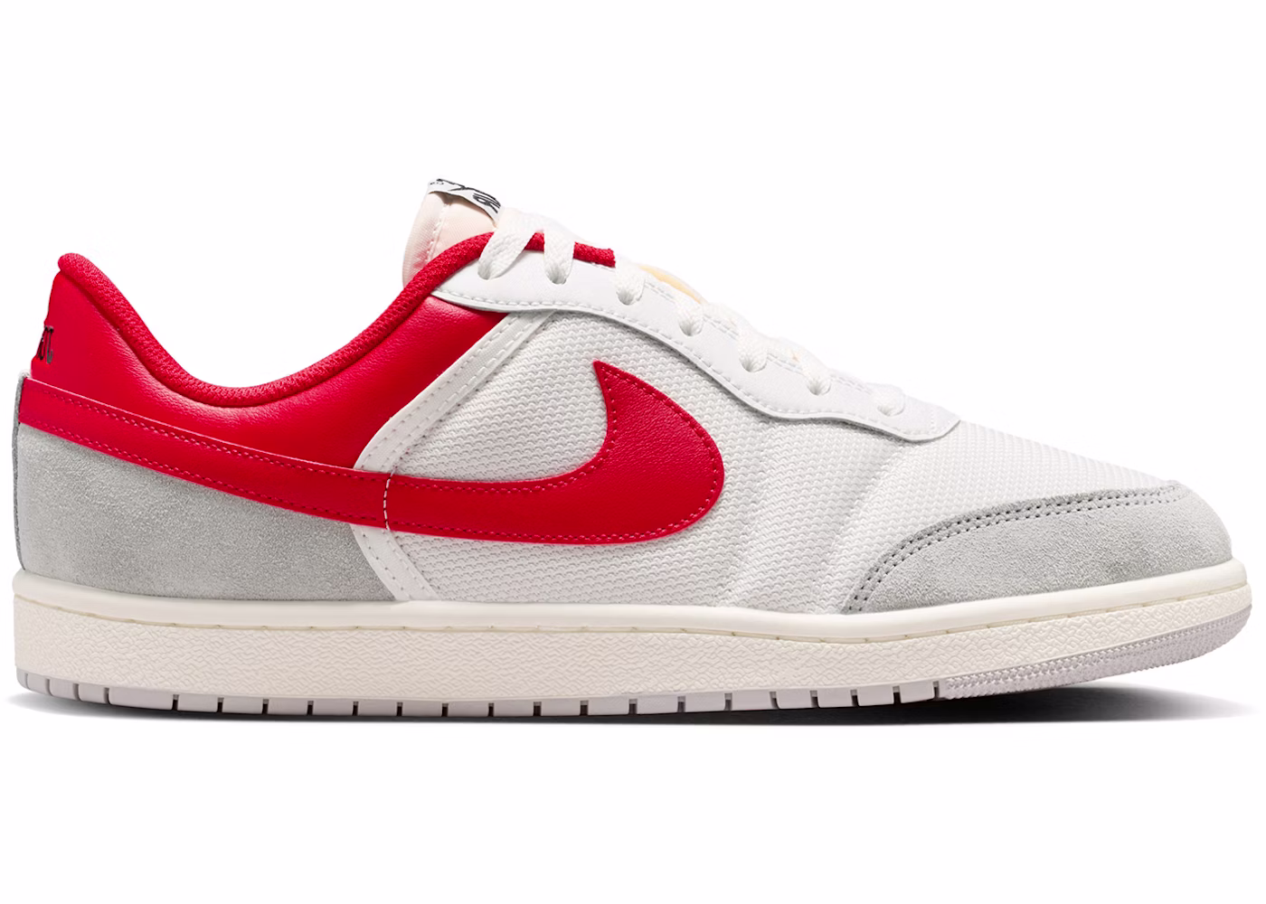 Jordan Skyline Low Summit White University Red Smoke Grey