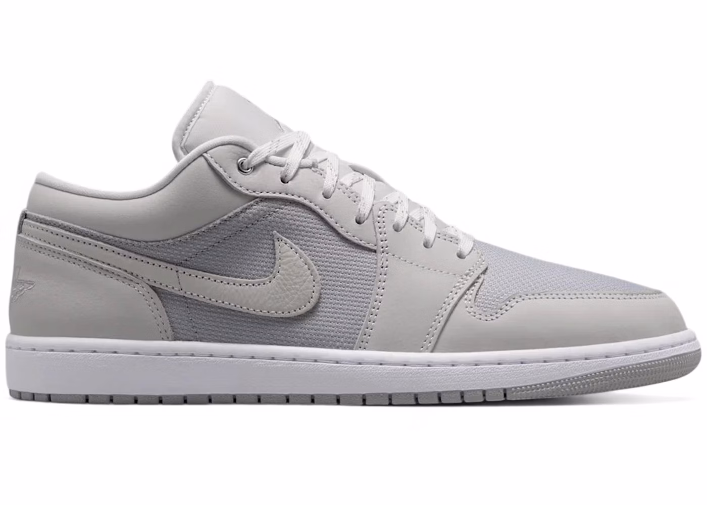Jordan 1 Low SE Soft Pearl Light Smoke Grey