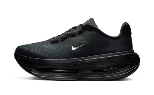 Nike Vomero Premium SP Black Mini Chrome Swoosh