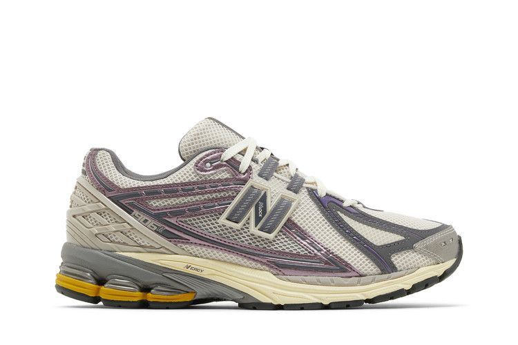 New Balance 1906R Licorice