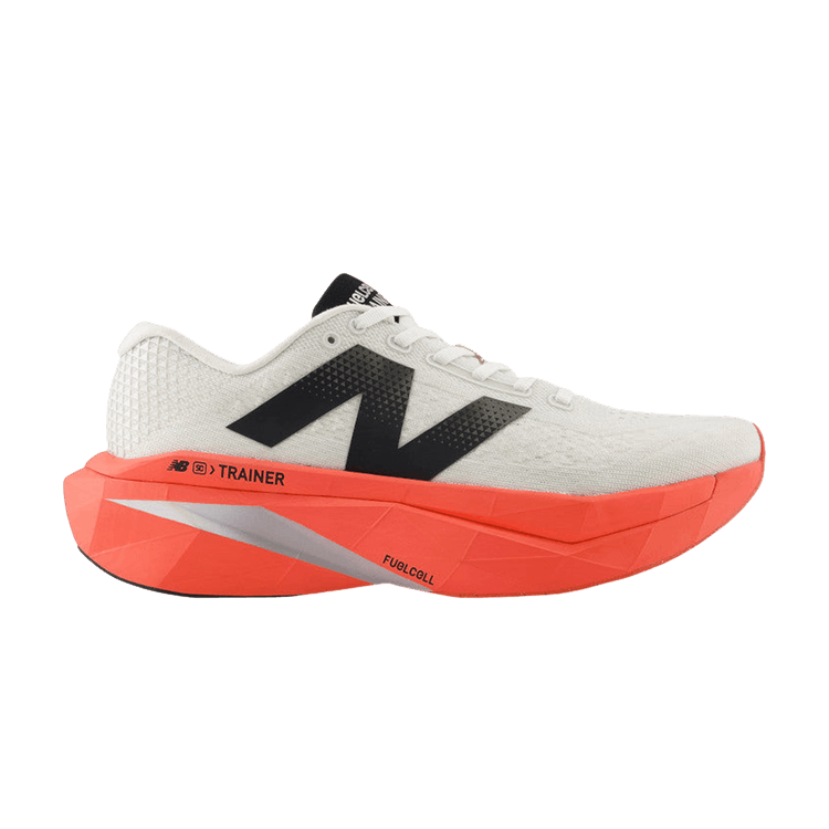 New Balance FuelCell SuperComp Trainer v3 Urgent Red Sea Salt Black