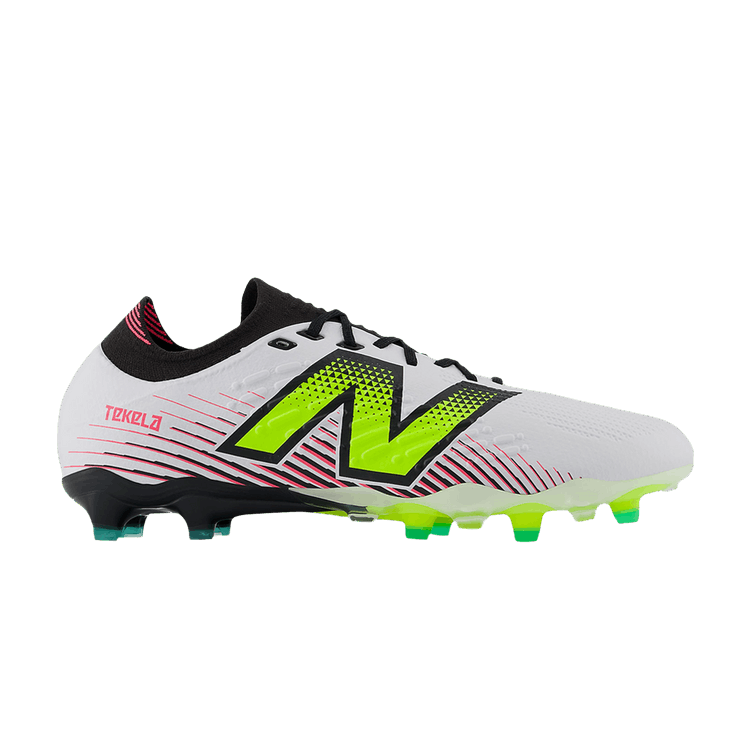 New Balance Tekela Pro Low Laced FG v4 United In FuelCell Pack
